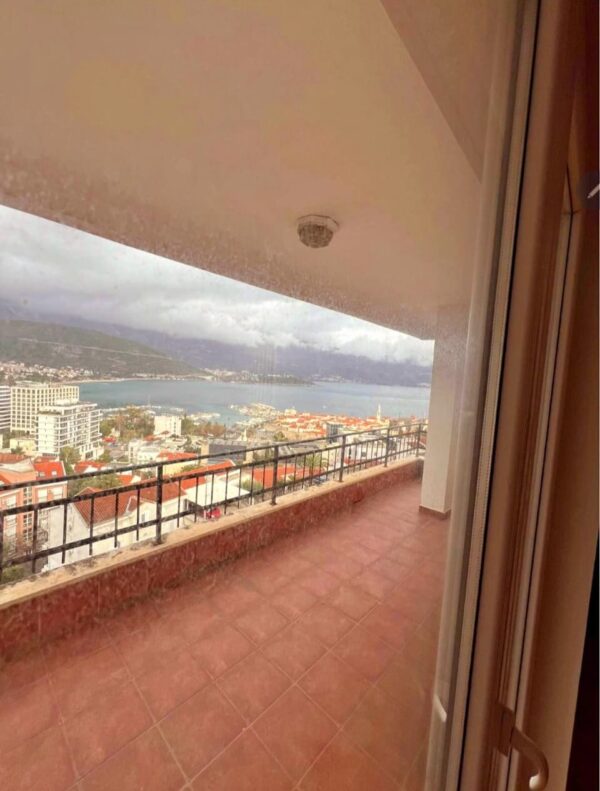 88 Apartment in Budva for sale