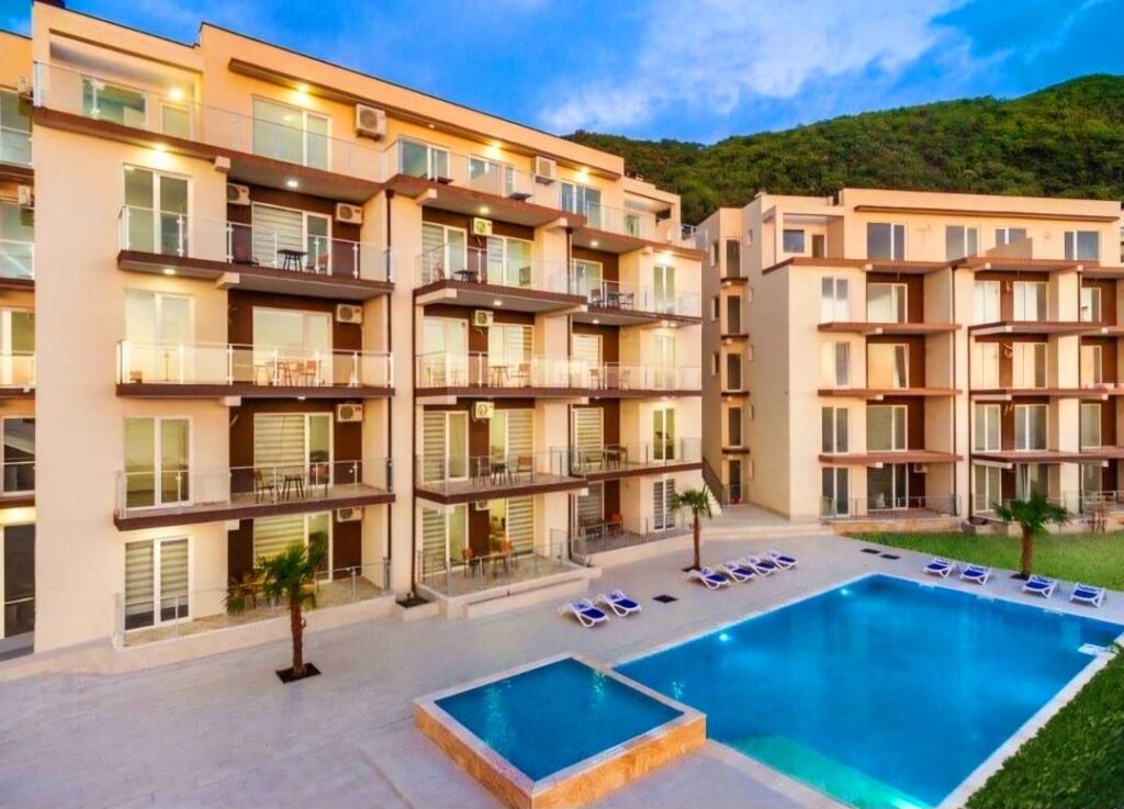 201 Apartment in Seoce Montenegro for sale. loe-groupcs