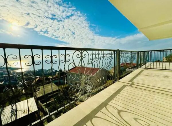 179 Apartment in Dobra Voda Montenegro for sale. loe-groupcs