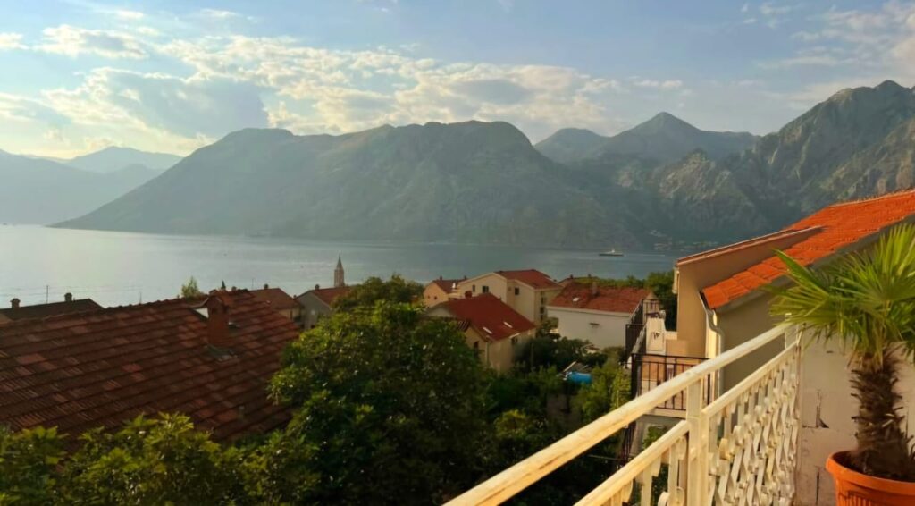 160 Apartment in Sv. Stasie Montenegro for sale. loe-groupcs